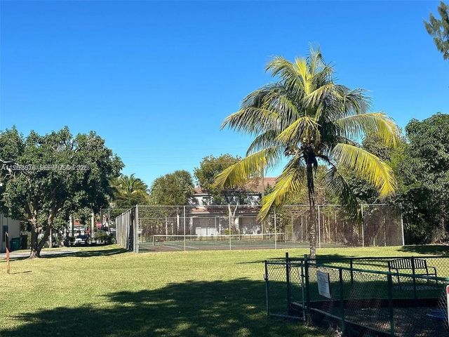 3020 E Missionwood Lane A56, Miramar, FL 33025
