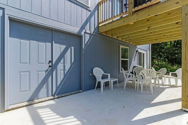 34 S Lakeside Circle, Linn Valley, KS 66040