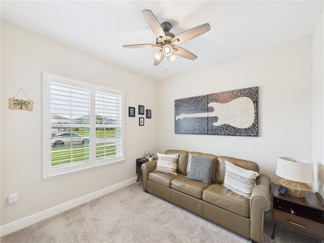 8406 Laguna Circle, Sebastian, FL 32976