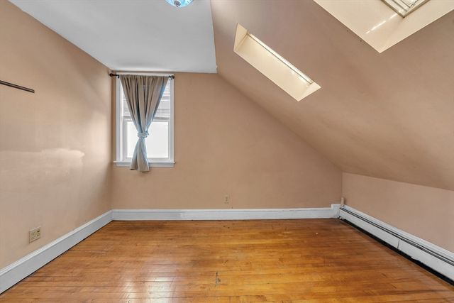 31 Ripley St 3, Worcester, MA 01610