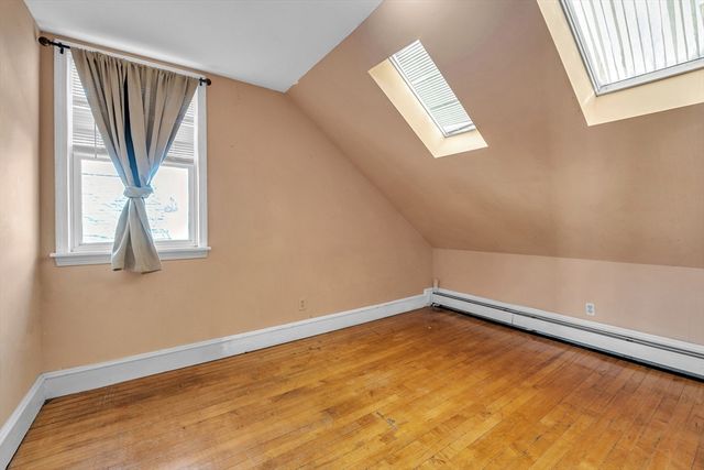 31 Ripley St 3, Worcester, MA 01610