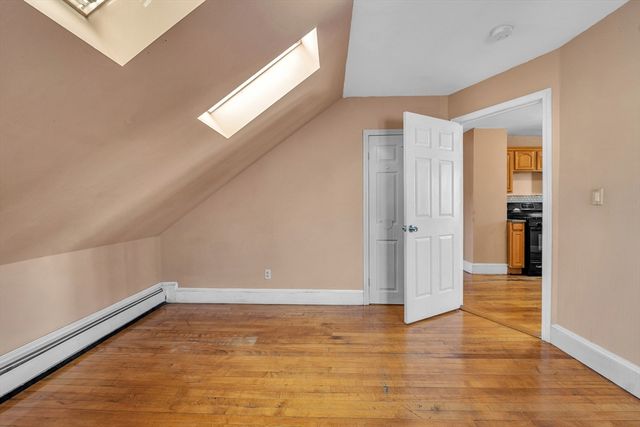 31 Ripley St 3, Worcester, MA 01610