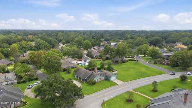 200 Kings Road, Lafayette, LA 70503