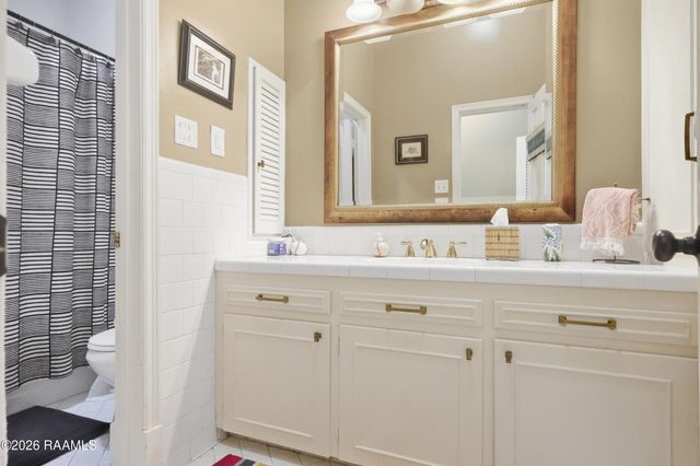 200 Kings Road, Lafayette, LA 70503