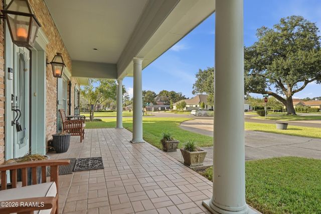 200 Kings Road, Lafayette, LA 70503