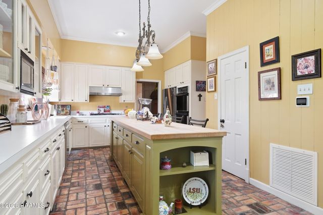 200 Kings Road, Lafayette, LA 70503