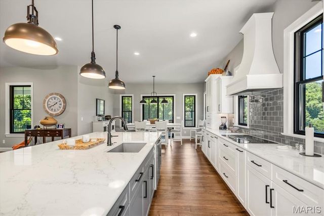 4444 Augusta Shores Drive, Augusta, MO 63332