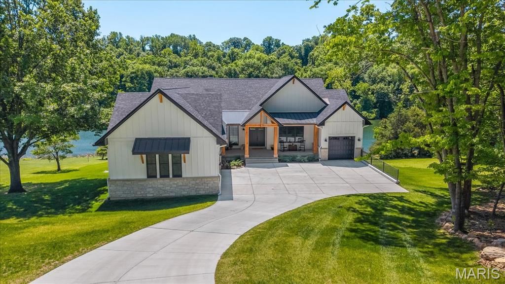 4444 Augusta Shores Drive, Augusta, MO 63332