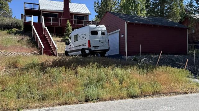 801 Edgemoor, Big Bear Lake, CA 92315