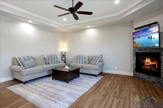 211 New Braunfels, Hallsville, TX 75650