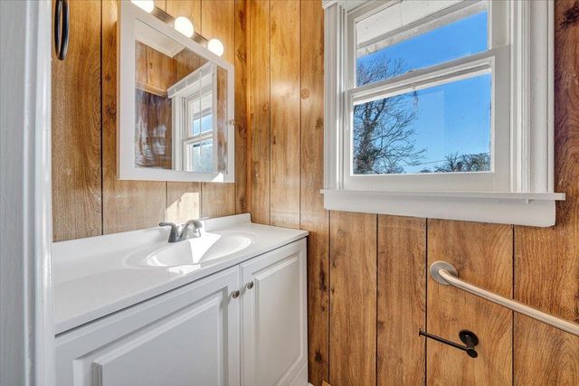 923 Morehead AVE, Roanoke, VA 24013