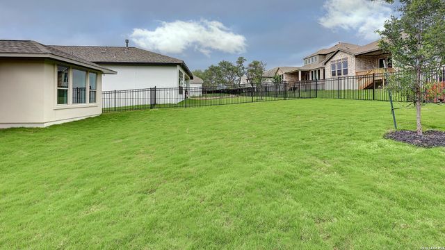 273 Sasparilla, Boerne, TX 78006