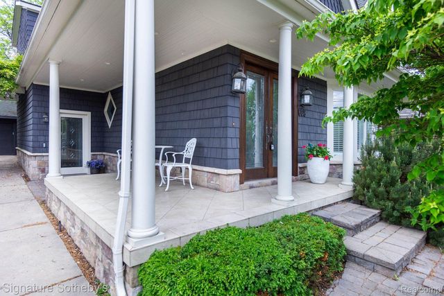 608 Purdy Street, Birmingham, MI 48009