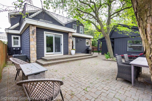 608 Purdy Street, Birmingham, MI 48009