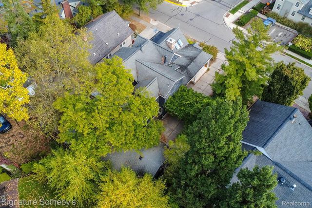 608 Purdy Street, Birmingham, MI 48009