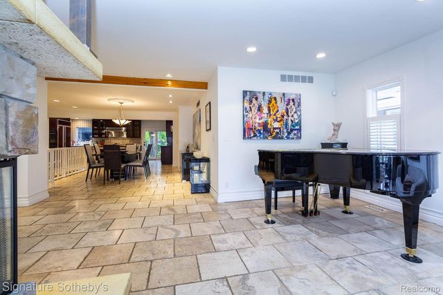 608 Purdy Street, Birmingham, MI 48009