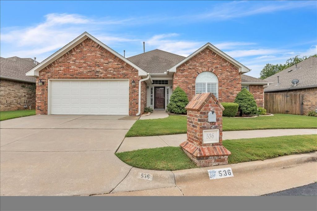 536 SW 125th Terrace, Oklahoma City, OK 73170