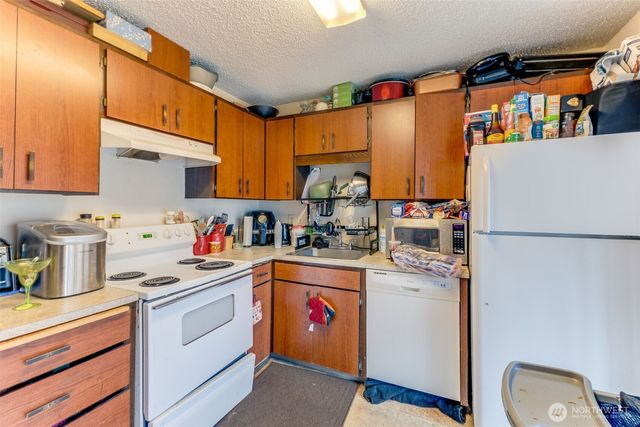 4214 S 65th Street, Tacoma, WA 98409