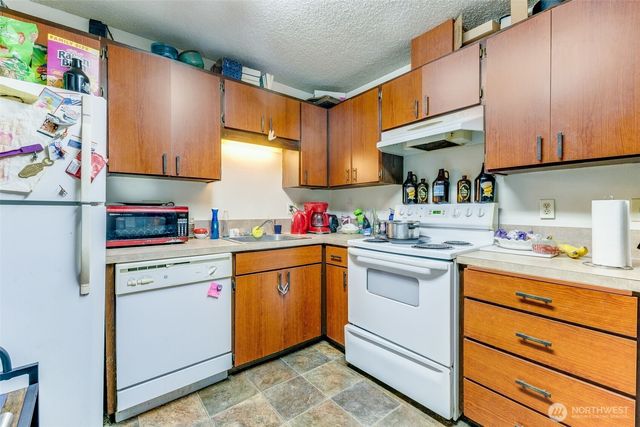 4214 S 65th Street, Tacoma, WA 98409