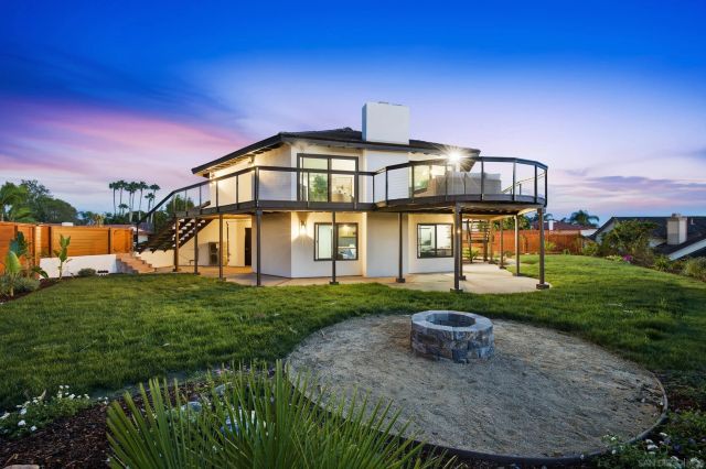 7619 Cortina Ct, Carlsbad, CA 92009