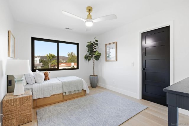 7619 Cortina Ct, Carlsbad, CA 92009