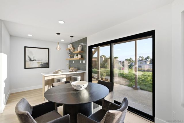 7619 Cortina Ct, Carlsbad, CA 92009