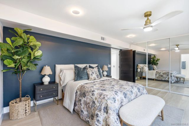 7619 Cortina Ct, Carlsbad, CA 92009