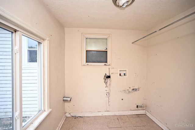 586 Brantner Lane, Union Twp, OH 45244