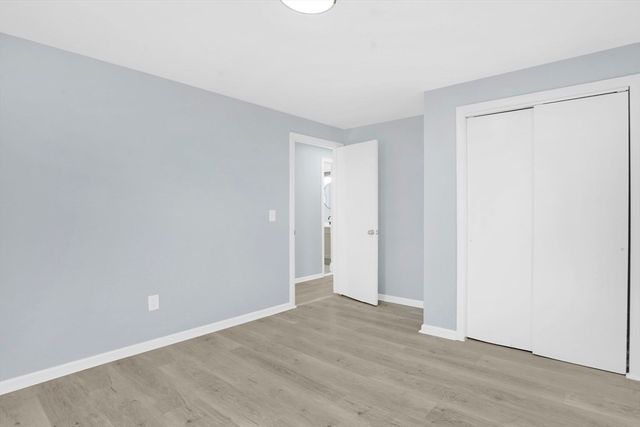 116 Carr St, Springfield, MA 01118