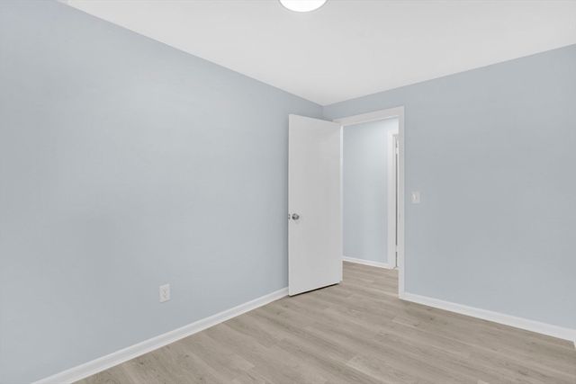 116 Carr St, Springfield, MA 01118