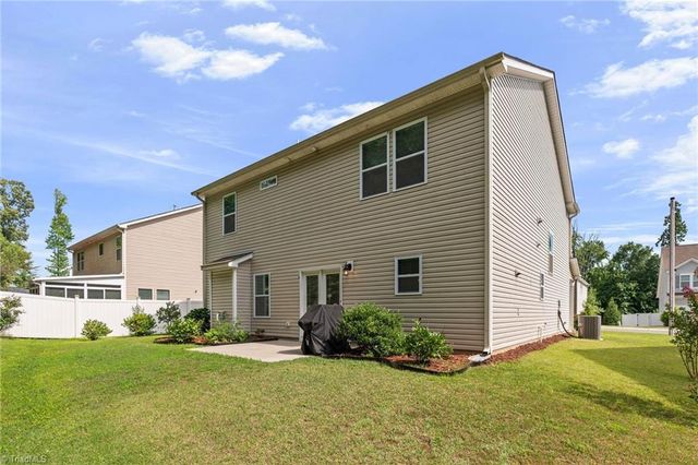 935 Sweet Gum Way, Mebane, NC 27302