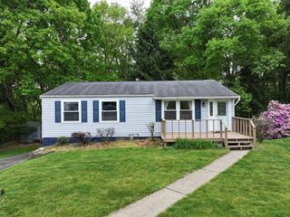 3000 Woodview DRIVE, Shaler, PA 15101