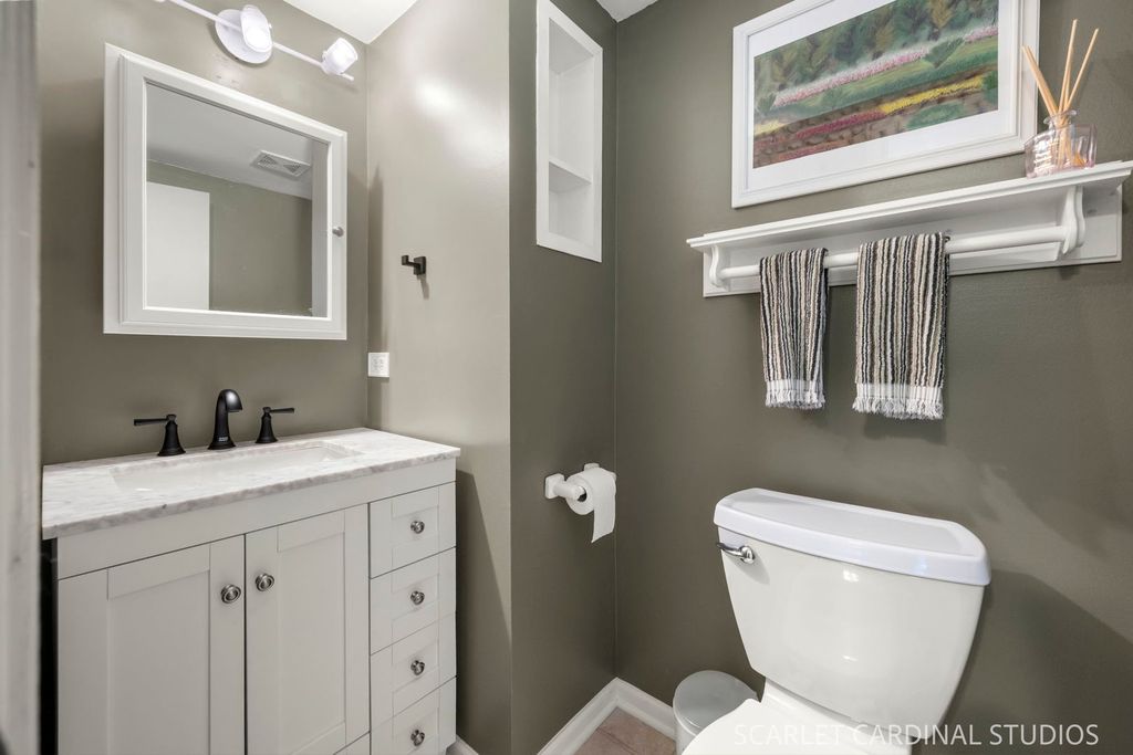 1123 Moorland Avenue, Shorewood, IL 60404 — photo 5