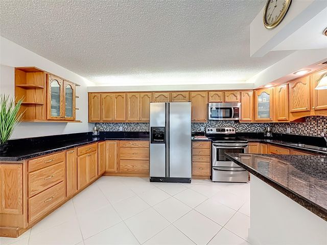 1101 RIVER REACH Drive 502, Fort Lauderdale, FL 33315