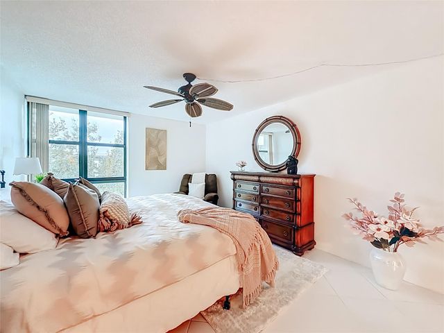1101 RIVER REACH Drive 502, Fort Lauderdale, FL 33315