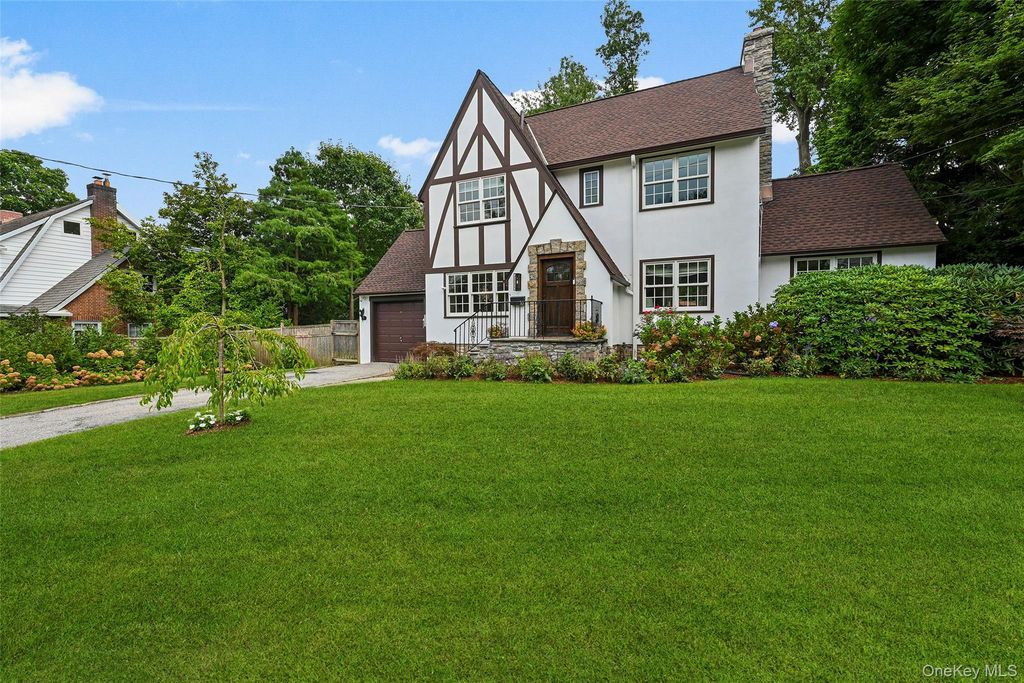 26 Dusenberry Road, Bronxville, NY 10708 — photo 2