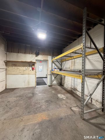 59 Old Turnpike Road, Beacon Falls, CT 06403