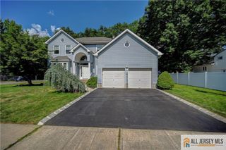 54 7th Street, Monroe, NJ 08831