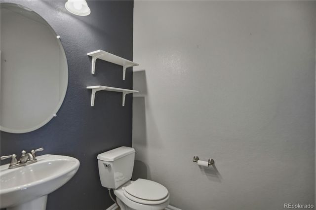 4801 S Picadilly Court, Aurora, CO 80015