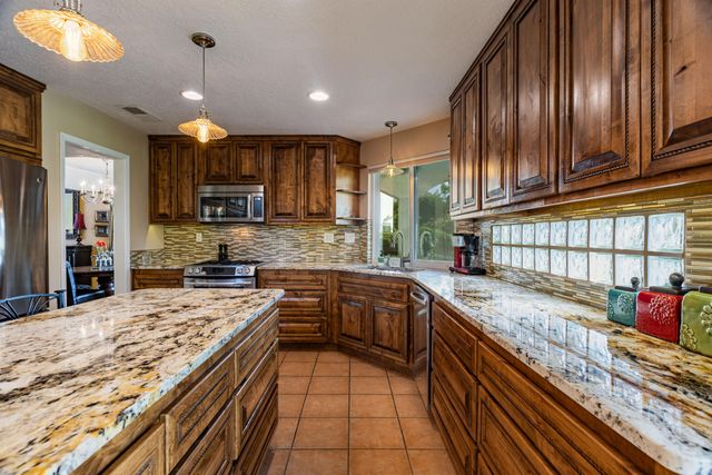 7704 Morris Rippel Place NE, Albuquerque, NM 87122