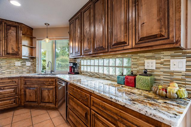 7704 Morris Rippel Place NE, Albuquerque, NM 87122