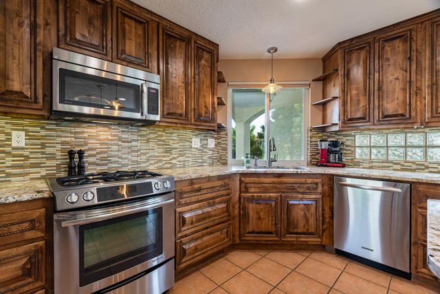 7704 Morris Rippel Place NE, Albuquerque, NM 87122
