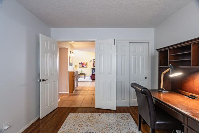 7704 Morris Rippel Place NE, Albuquerque, NM 87122