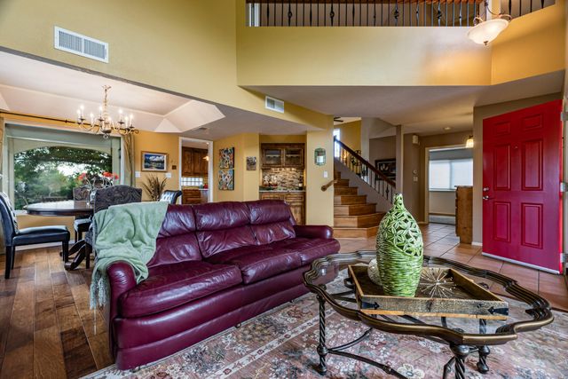 7704 Morris Rippel Place NE, Albuquerque, NM 87122