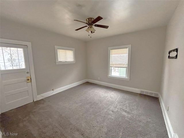 3677 E 153rd Street UP, Cleveland, OH 44120