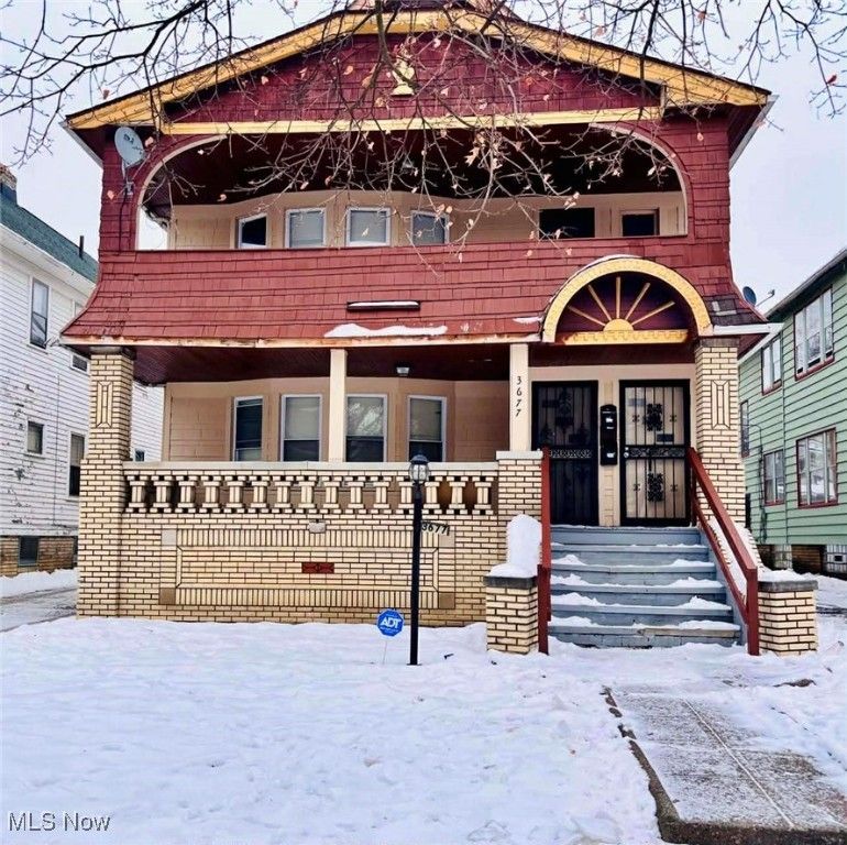 3677 E 153rd Street UP, Cleveland, OH 44120