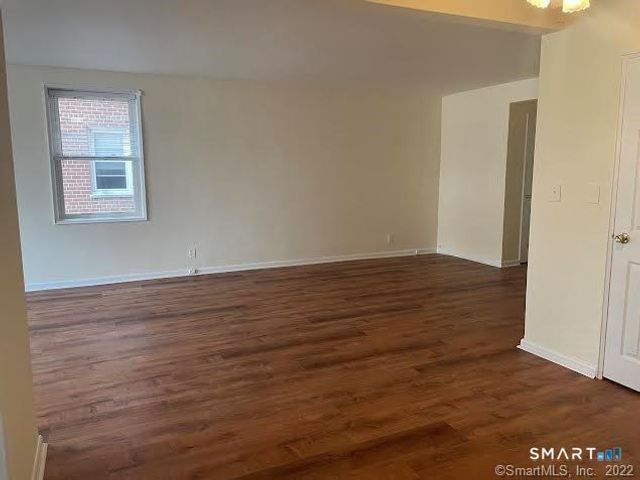 39 Glenbrook Road 2R, Stamford, CT 06902