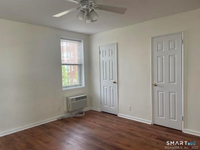 39 Glenbrook Road 2R, Stamford, CT 06902