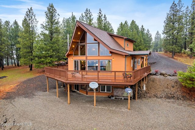 2094 E Driftwood Heights DR, Harrison, ID 83833