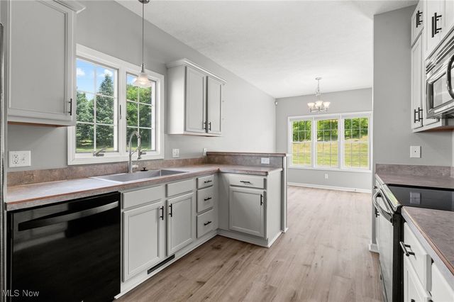 4428 Trail Head Circle NW, Massillon, OH 44647